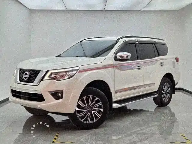 Nissan Terra