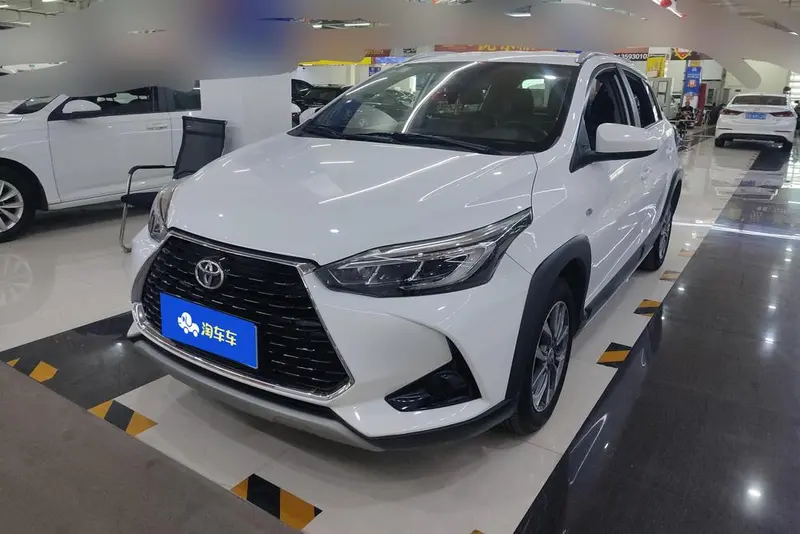 Toyota Yaris L