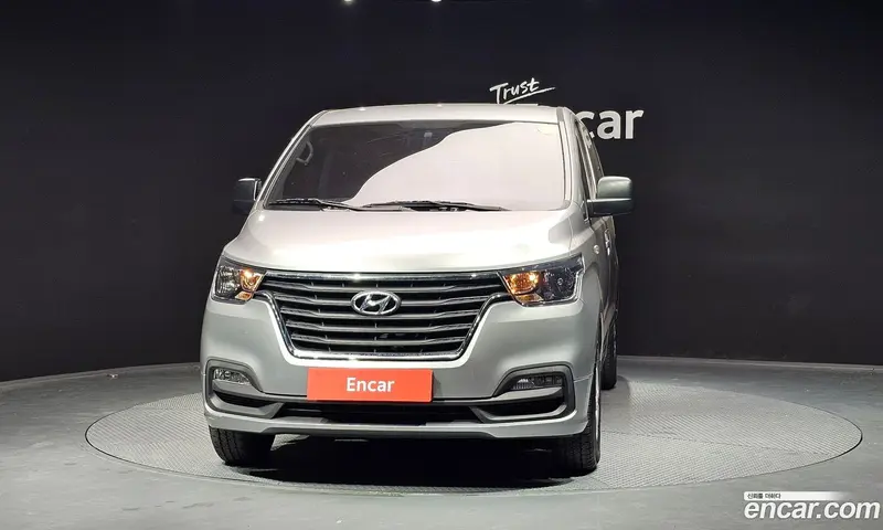 Hyundai H-1