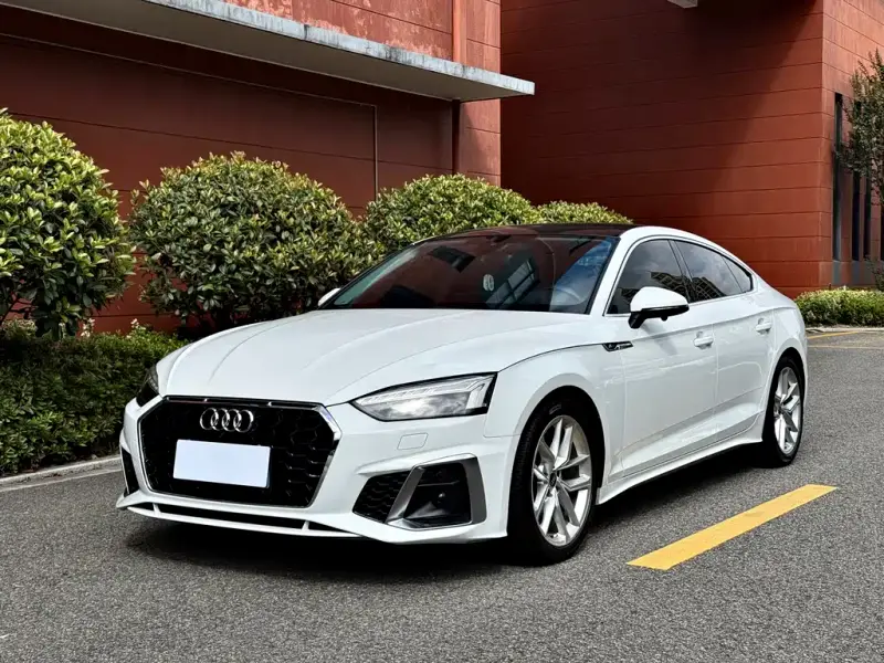 Audi A5 (Import)
