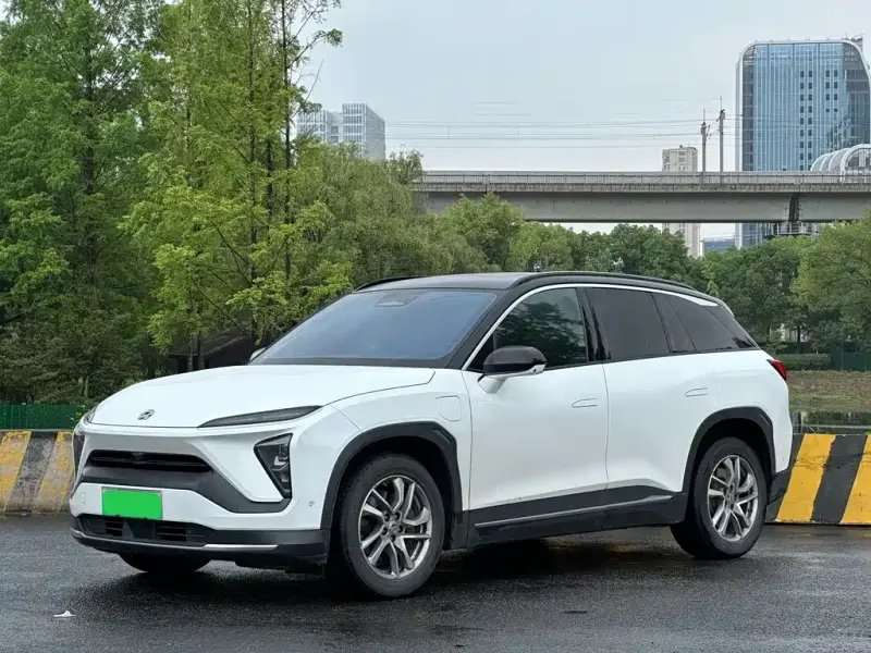 NIO ES6