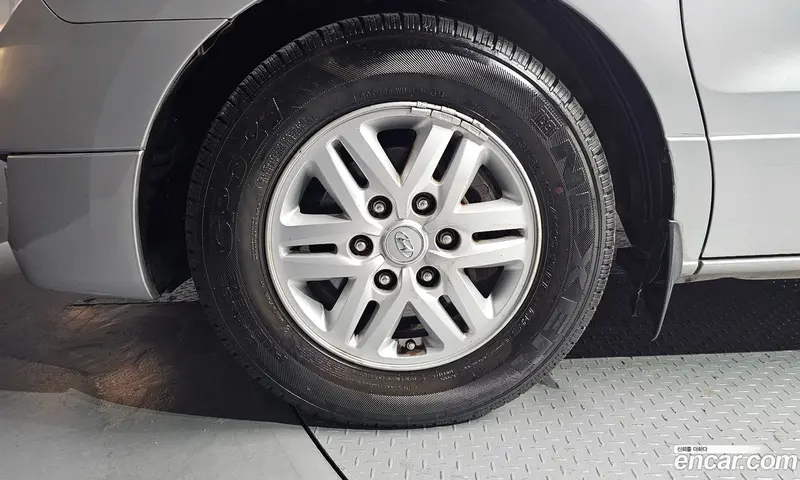 Hyundai H-1