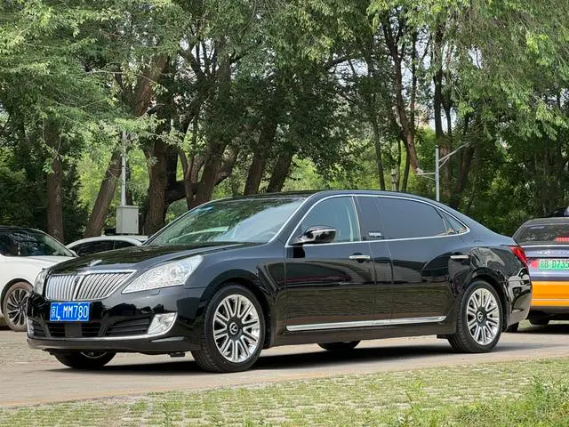 Hyundai Equus