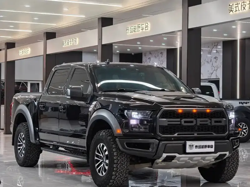 Ford F-150 Raptor