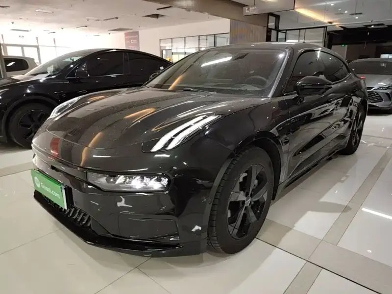 Zeekr 001