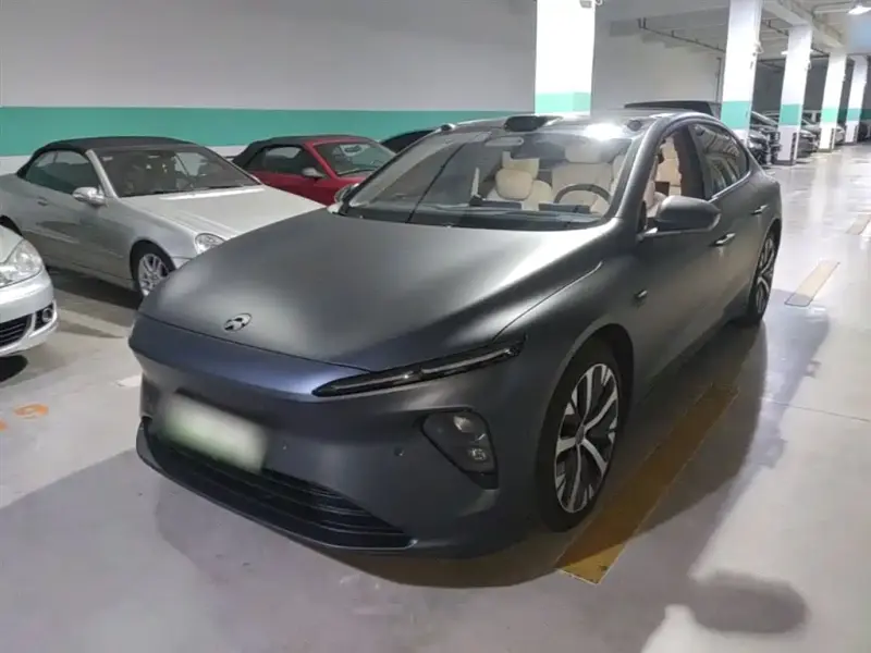 NIO ET7