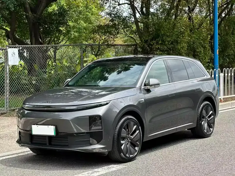 Li Auto L6