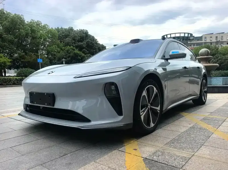 NIO ET5T