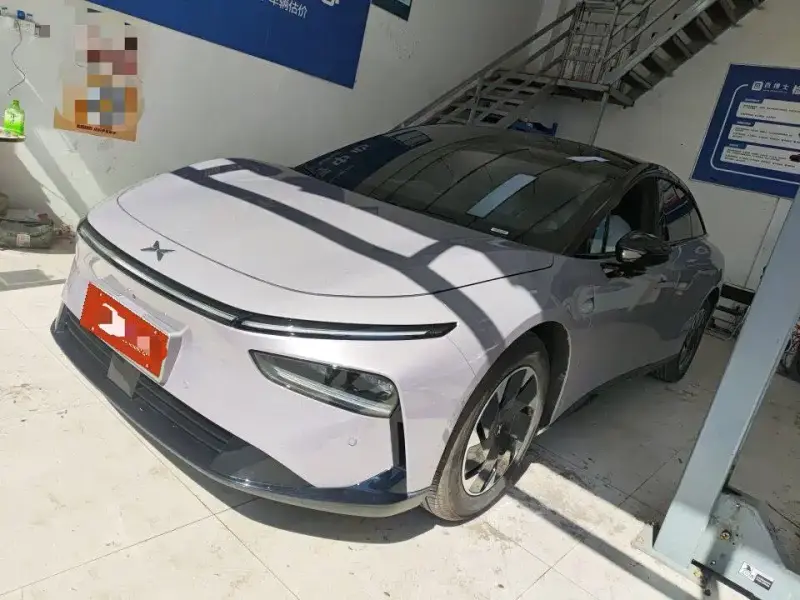 XPeng P7+