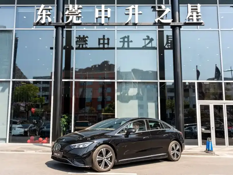 Mercedes-Benz EQE