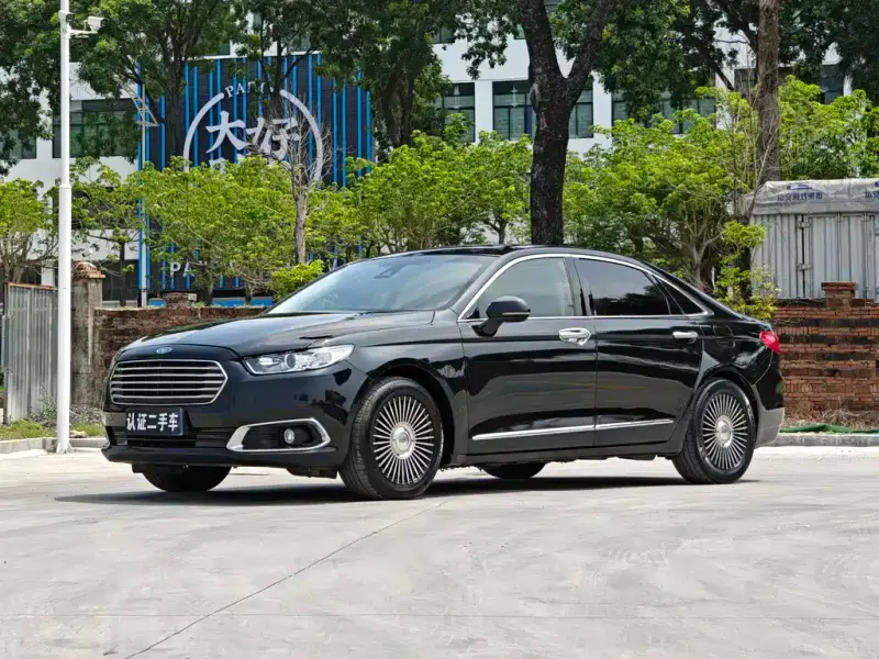 Ford Taurus