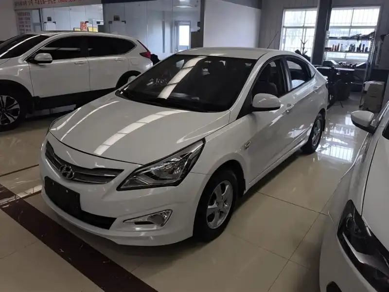 Hyundai Verna