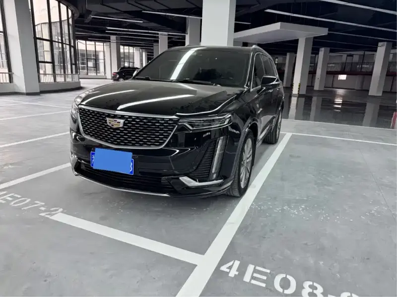 Cadillac XT6