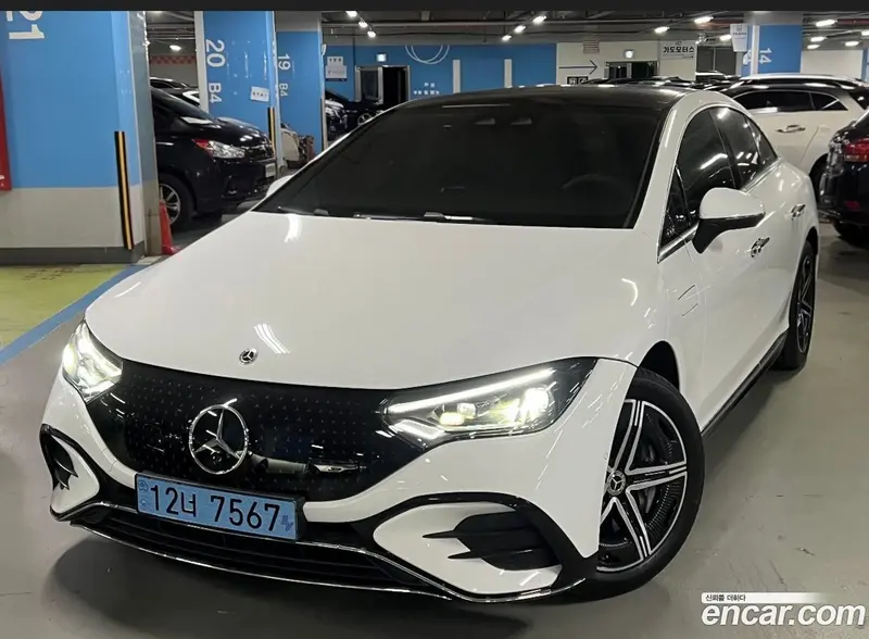 Mercedes-Benz EQE