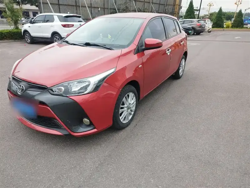 Toyota Yaris L