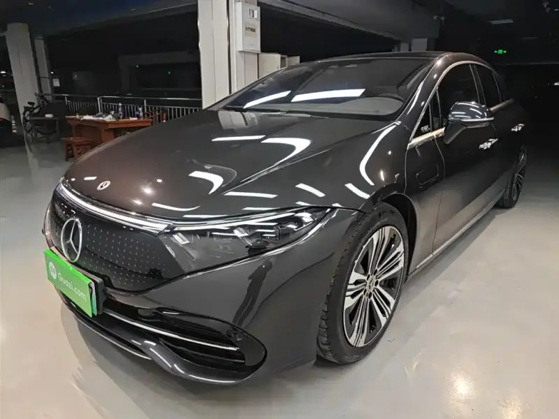Mercedes-Benz EQS