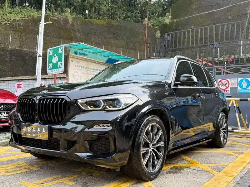 BMW X5 (Import)
