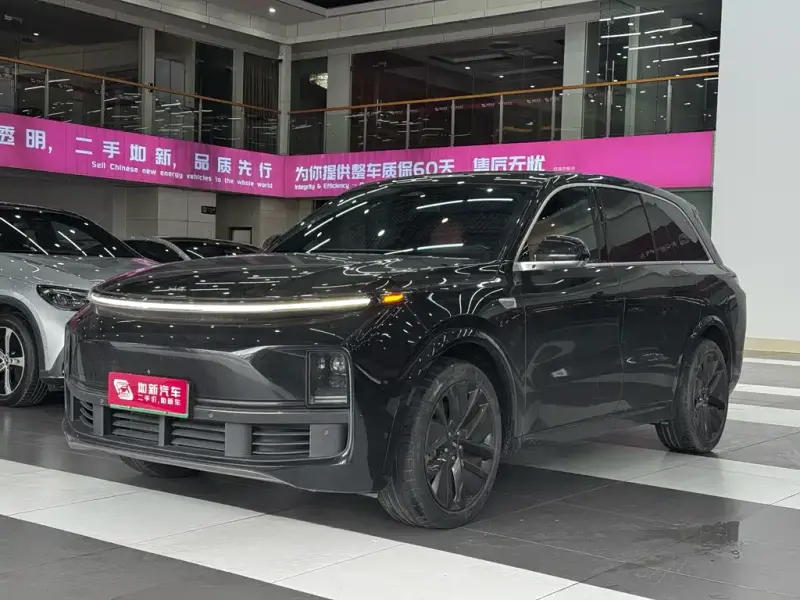 Li Auto L8