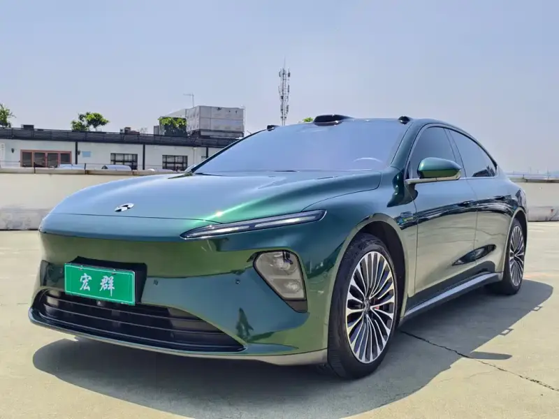 NIO ET7