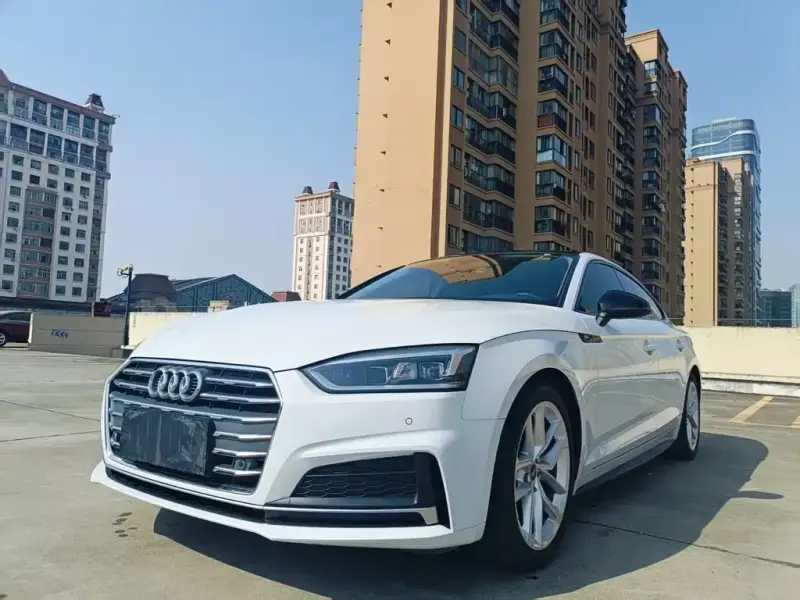 Audi A5 (Import)