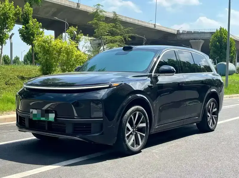 Li Auto L8