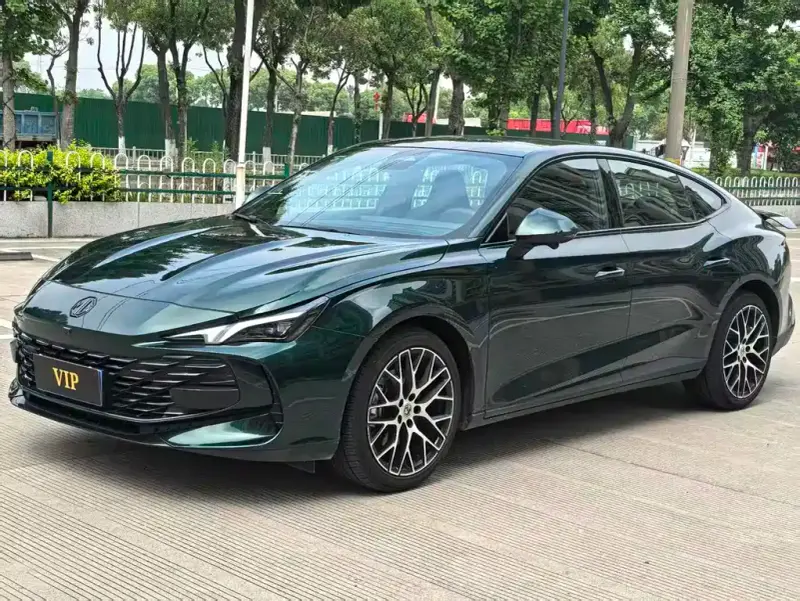 MG MG7