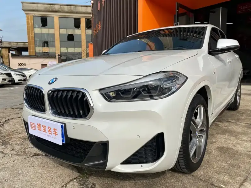 BMW X2