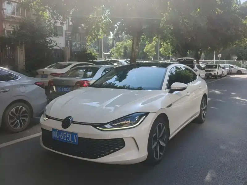 Volkswagen Lamando