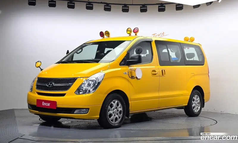 Hyundai H-1