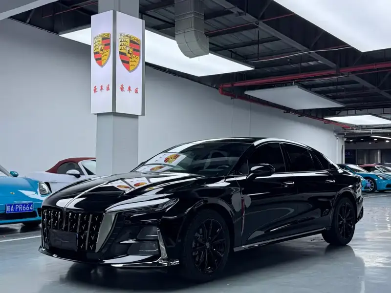 Hongqi H6