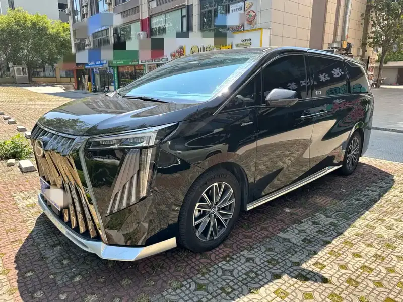 GAC Motor M8