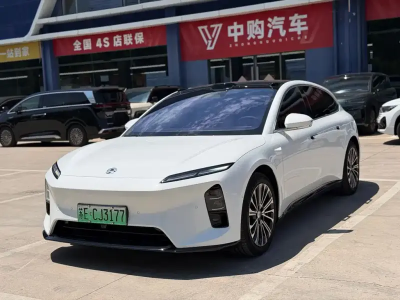 NIO ET5T