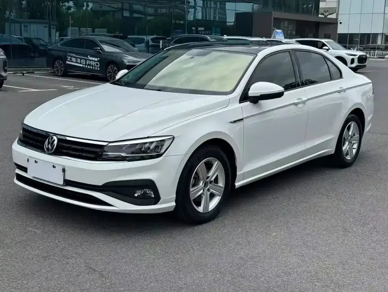 Volkswagen Lamando
