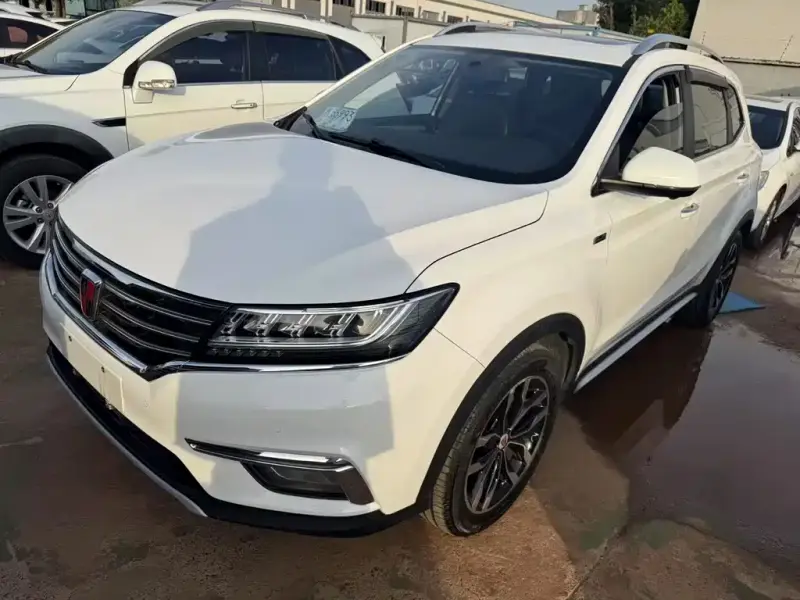 Roewe MG HS (RX5)