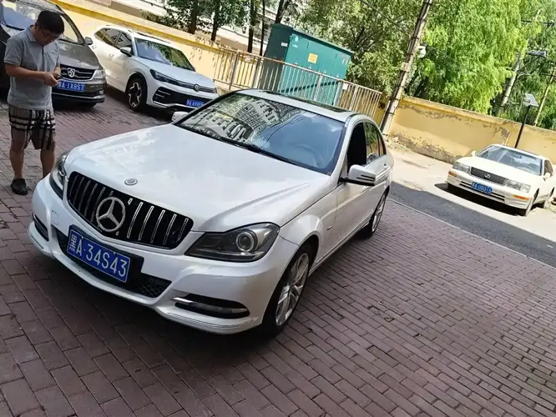 Mercedes-Benz C-Class