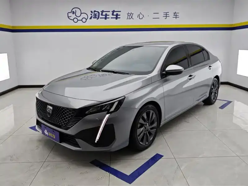 Peugeot 408