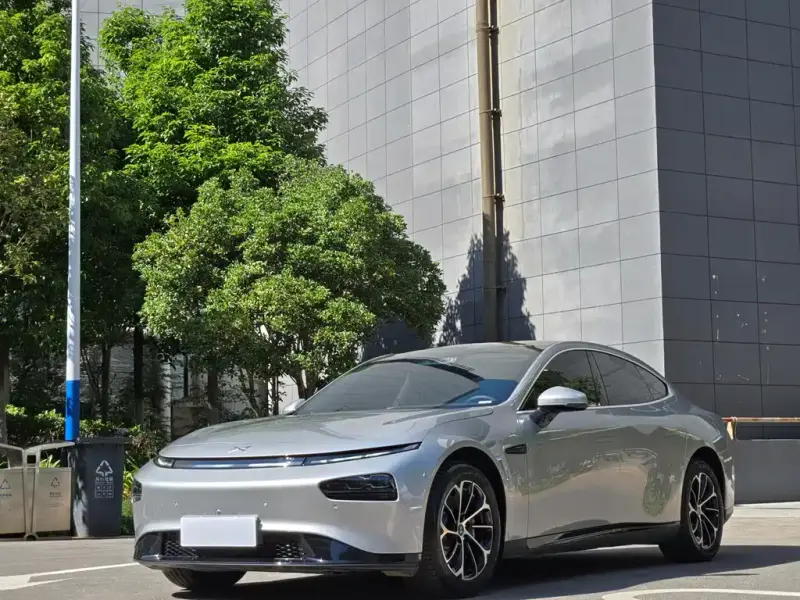 XPeng P7