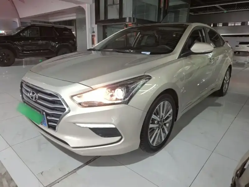 Hyundai Mistra