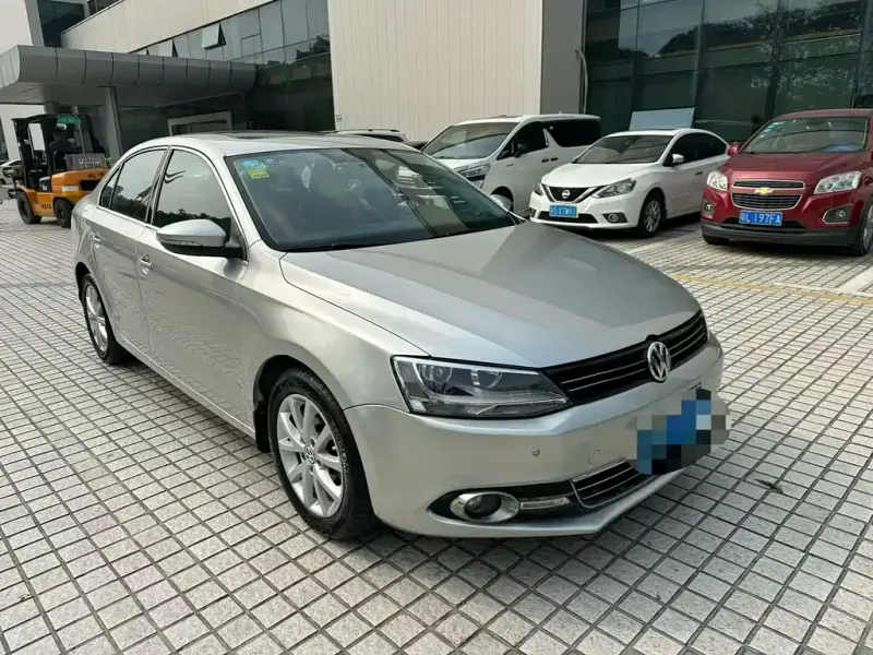 Volkswagen Sagitar