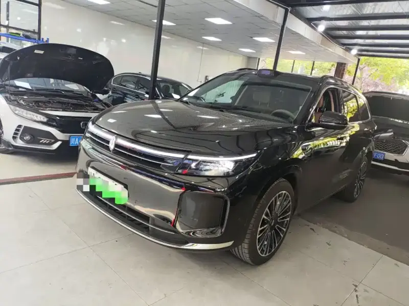 AITO M7