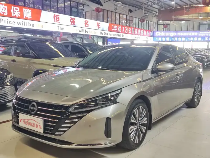 Nissan Teana