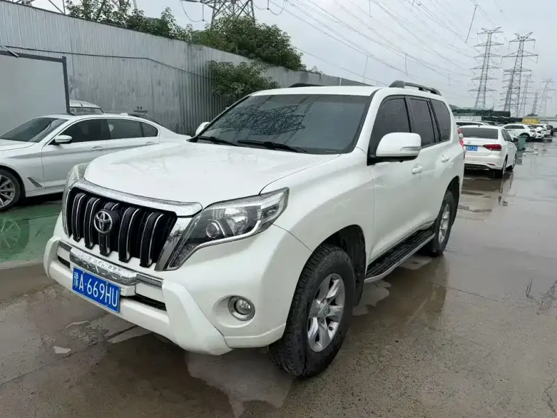 Toyota Prado