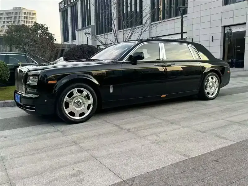 Rolls-Royce Phantom