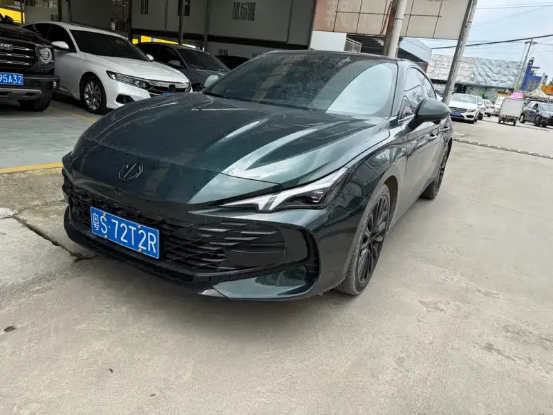 MG MG7