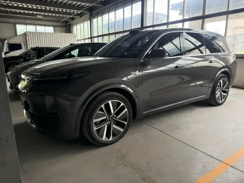 Li Auto L9