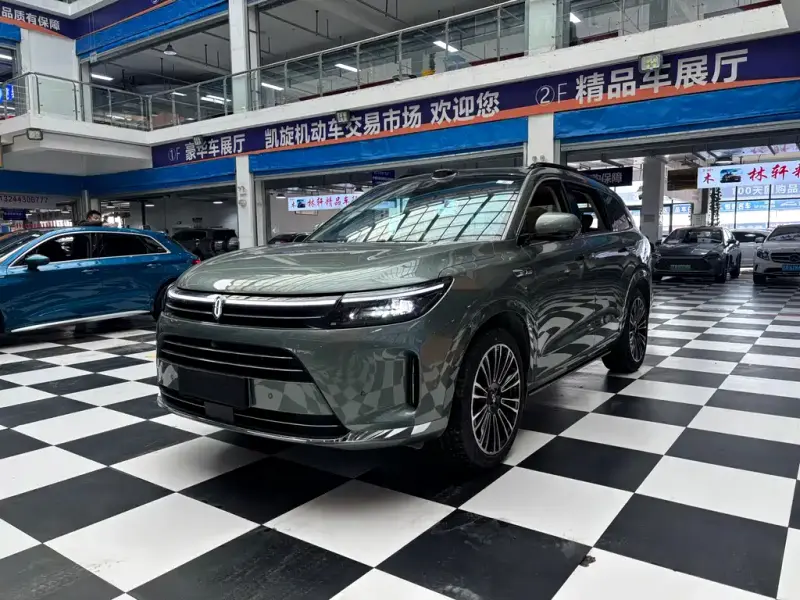 AITO M7