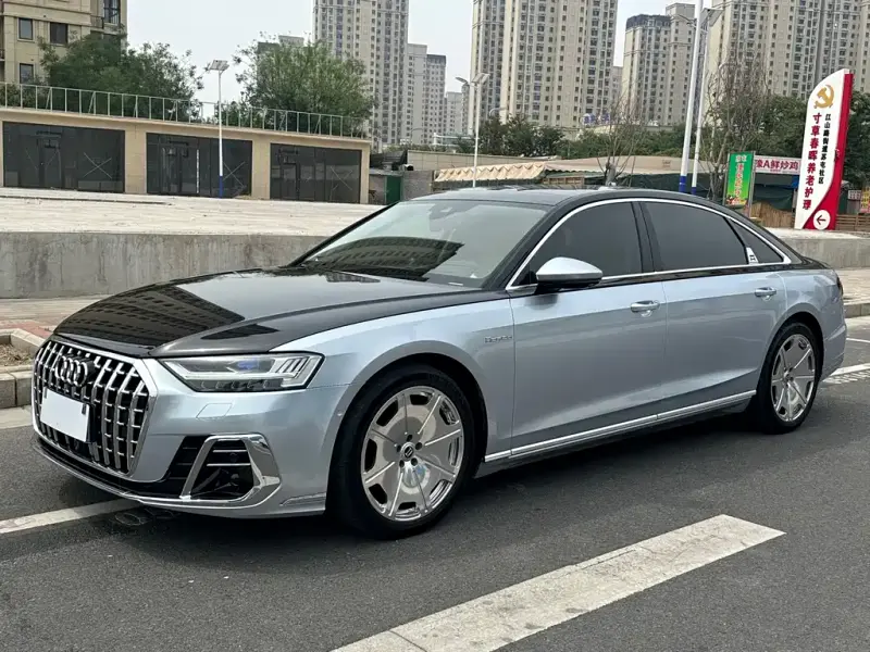 Audi A8