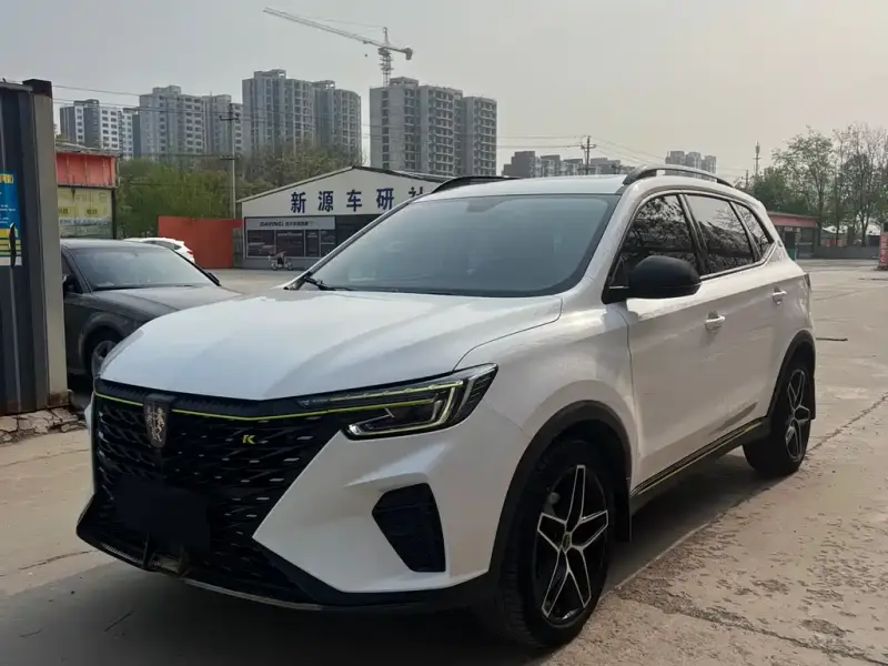 Roewe MG HS (RX5)