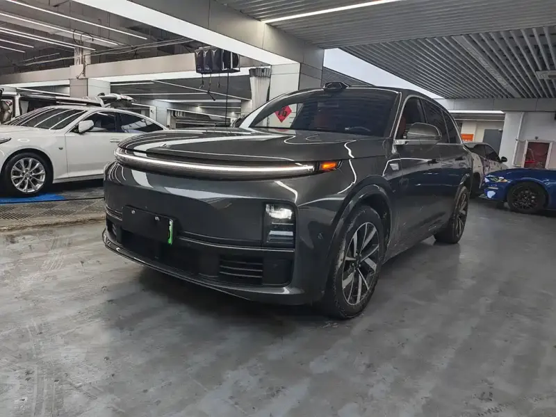 Li Auto L7