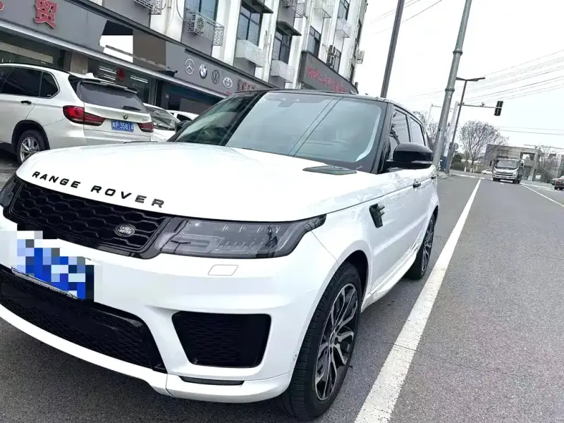 Land Rover Sport